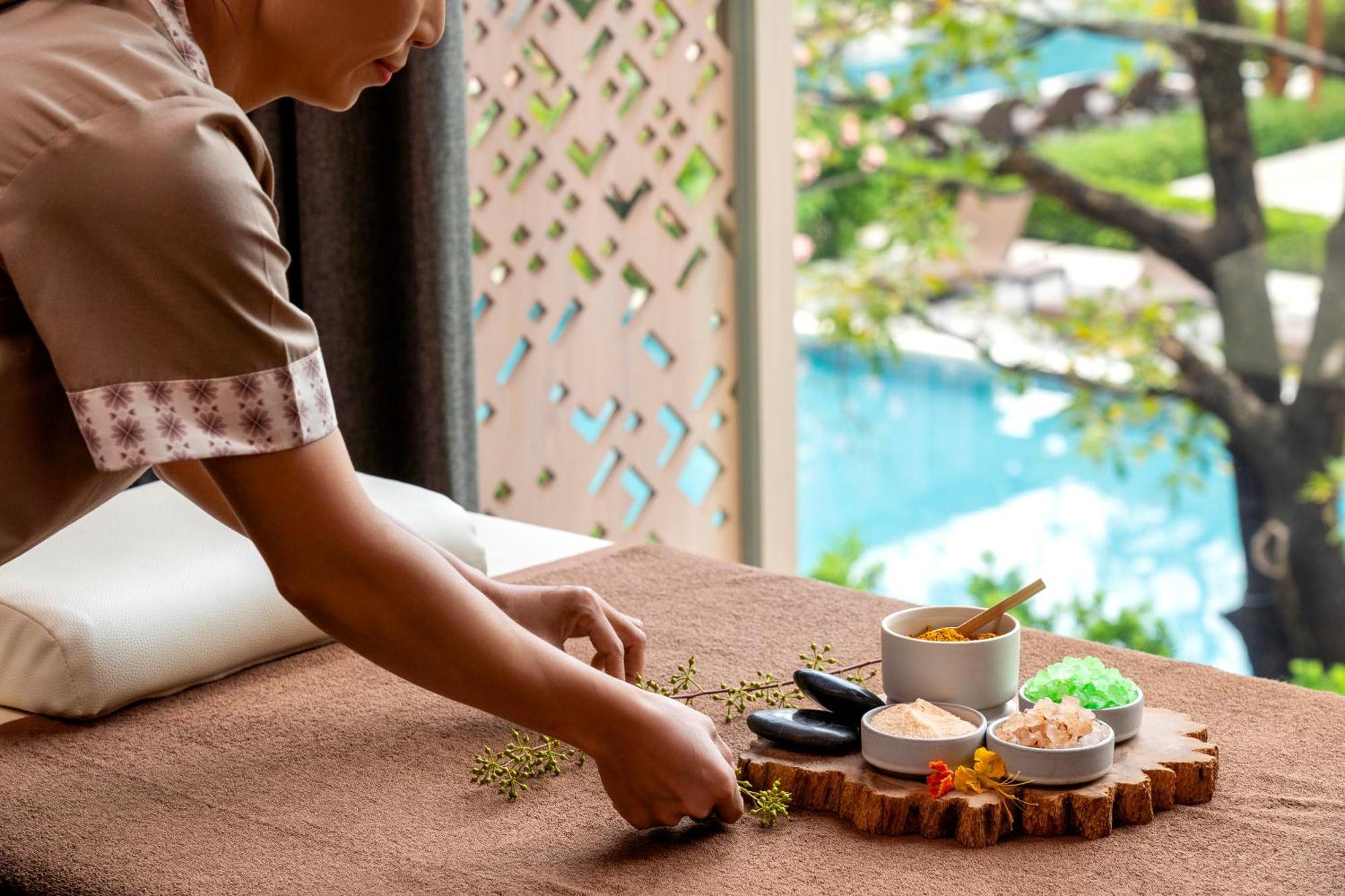 Villa Deva Resort & Hotel Bangkok Bagian luar foto